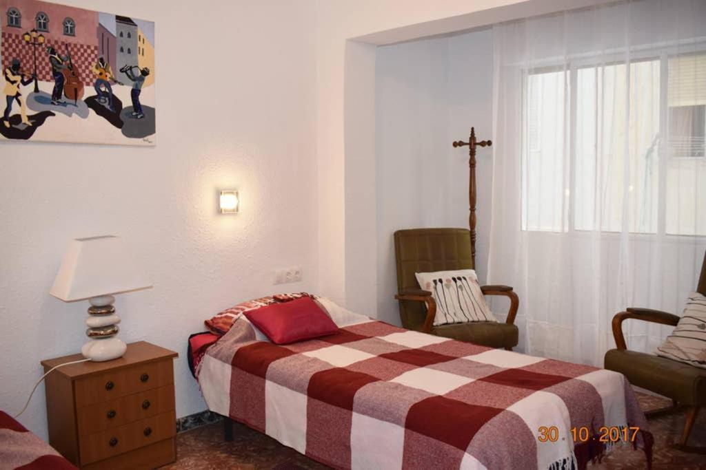Apartamento En El Centro De Alicante Exterior photo